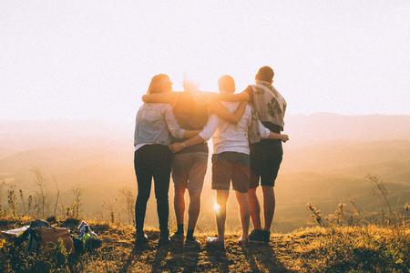 Как дружба укрепляет наше здоровье и продлевает жизнь